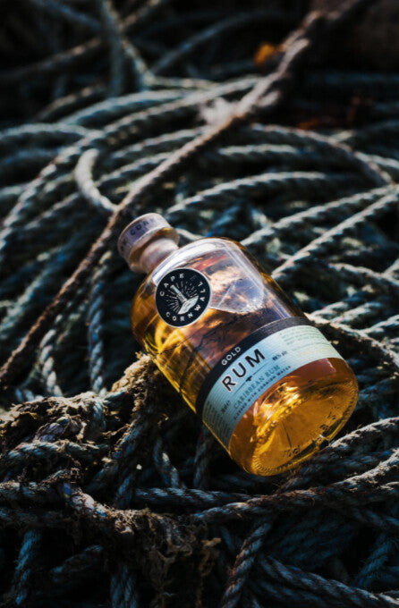 Cape Cornwall Gold Rum 40%